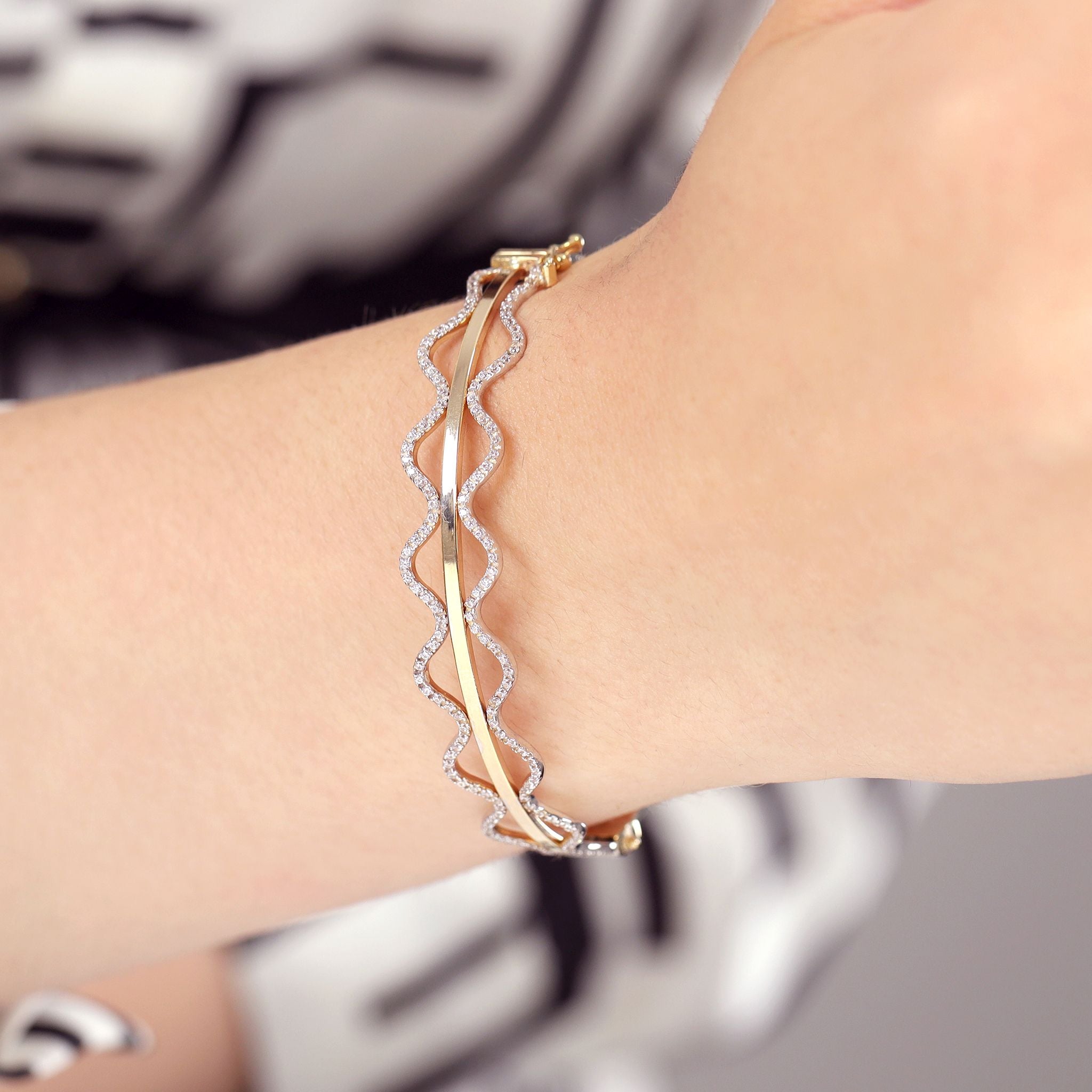 9ct Yellow Gold Cubic Zirconia Waved Bangle