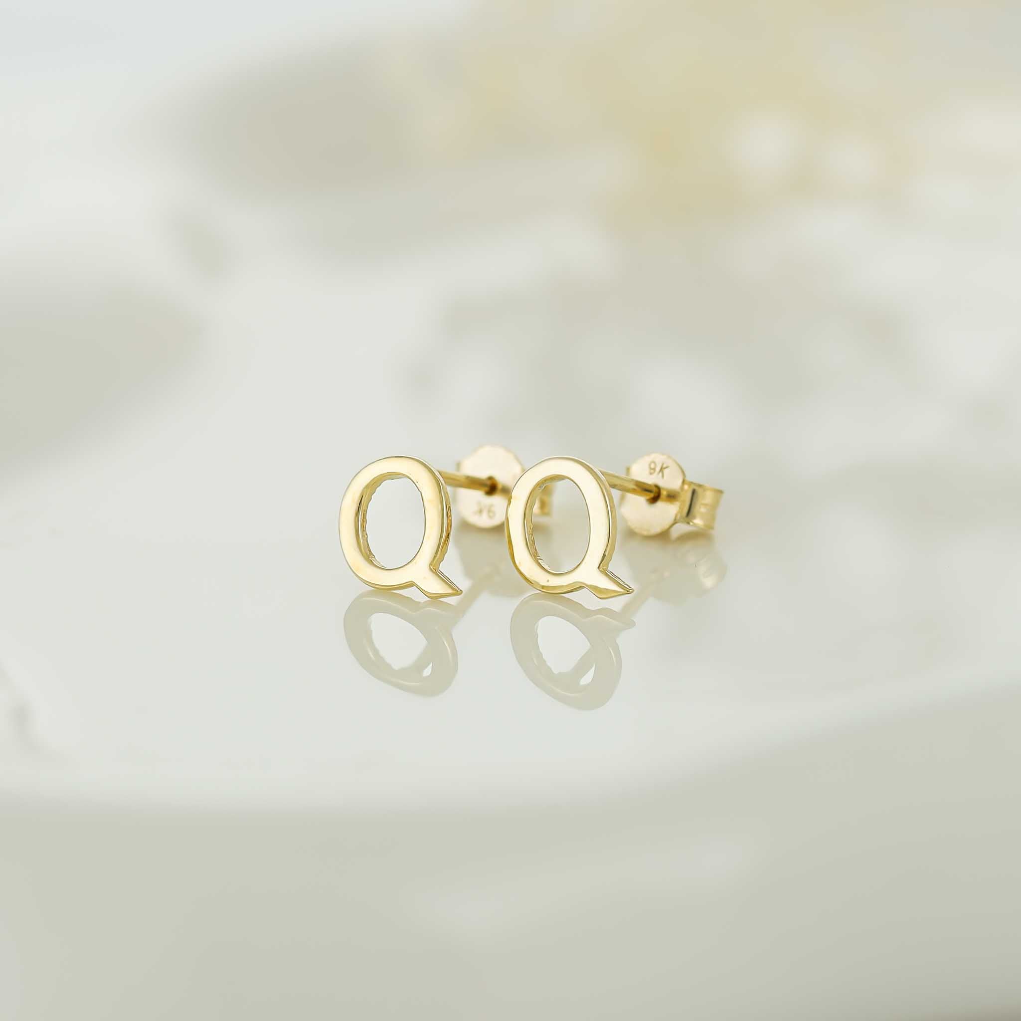 9ct Yellow Gold Initial Stud Earrings - Letter Q