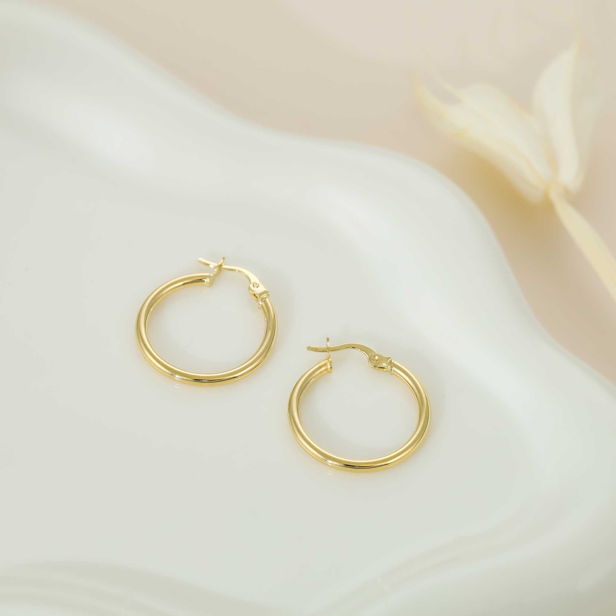 14ct Yellow Gold Hoop Earrings