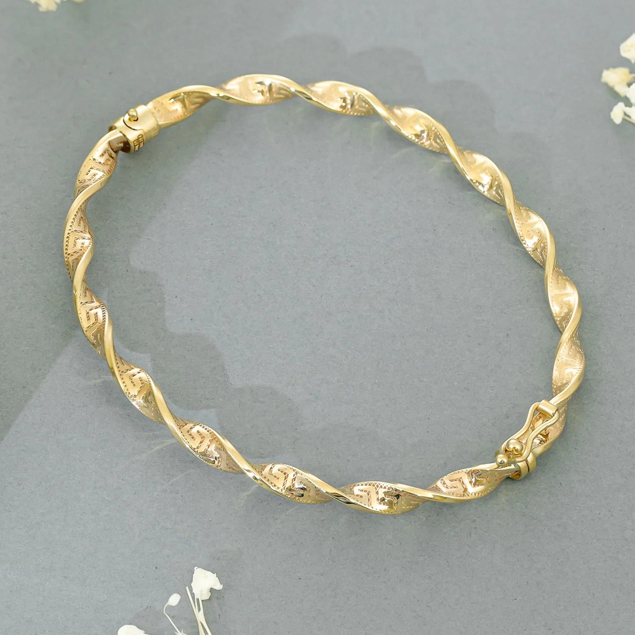 Bangles 101: Your Ultimate Guide, Elna's 2025 predictions