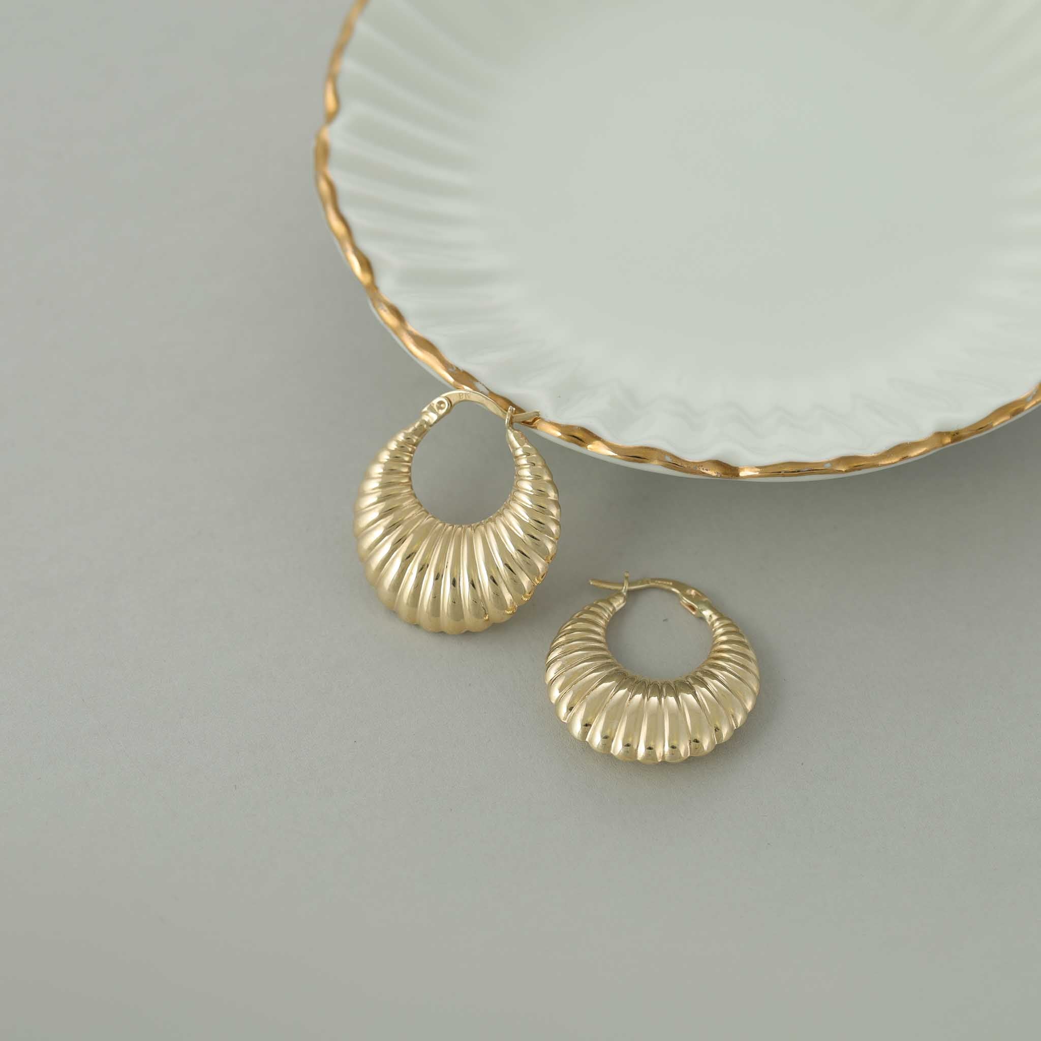 9ct Yellow Gold Creole Shell Hoop Earrings