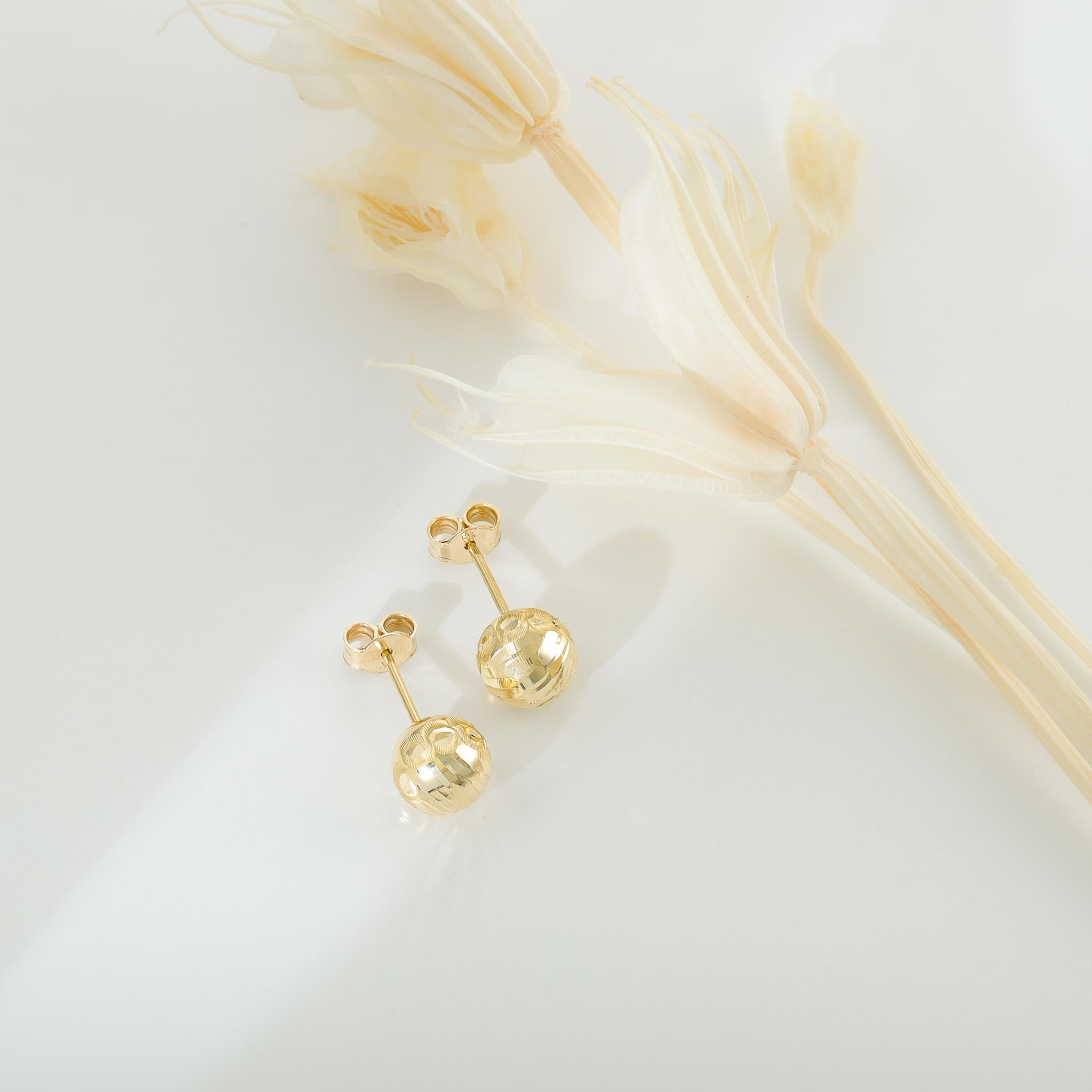 9ct Yellow Gold Small Ball Stud Earrings