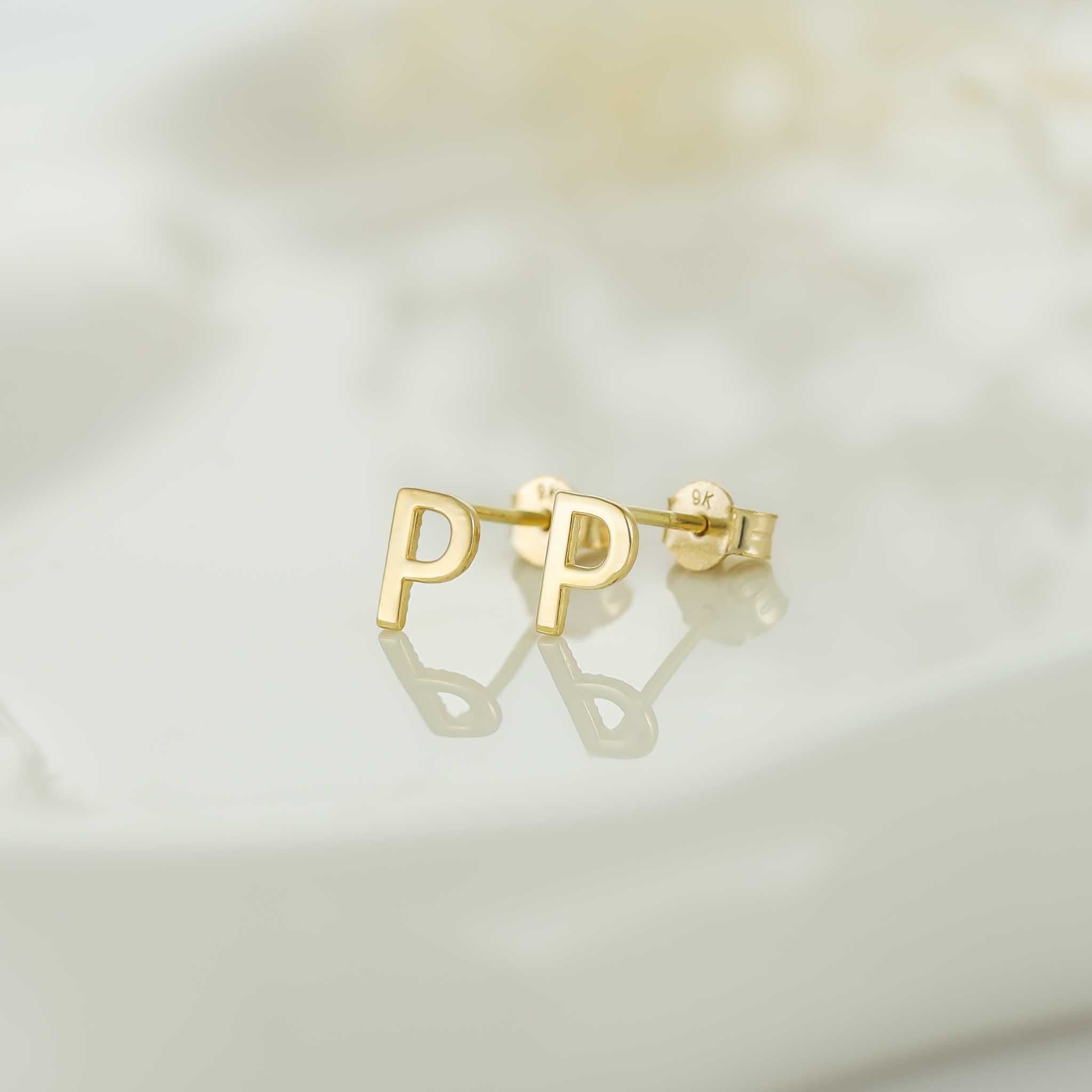 9ct Yellow Gold Initial Stud Earrings - Letter P