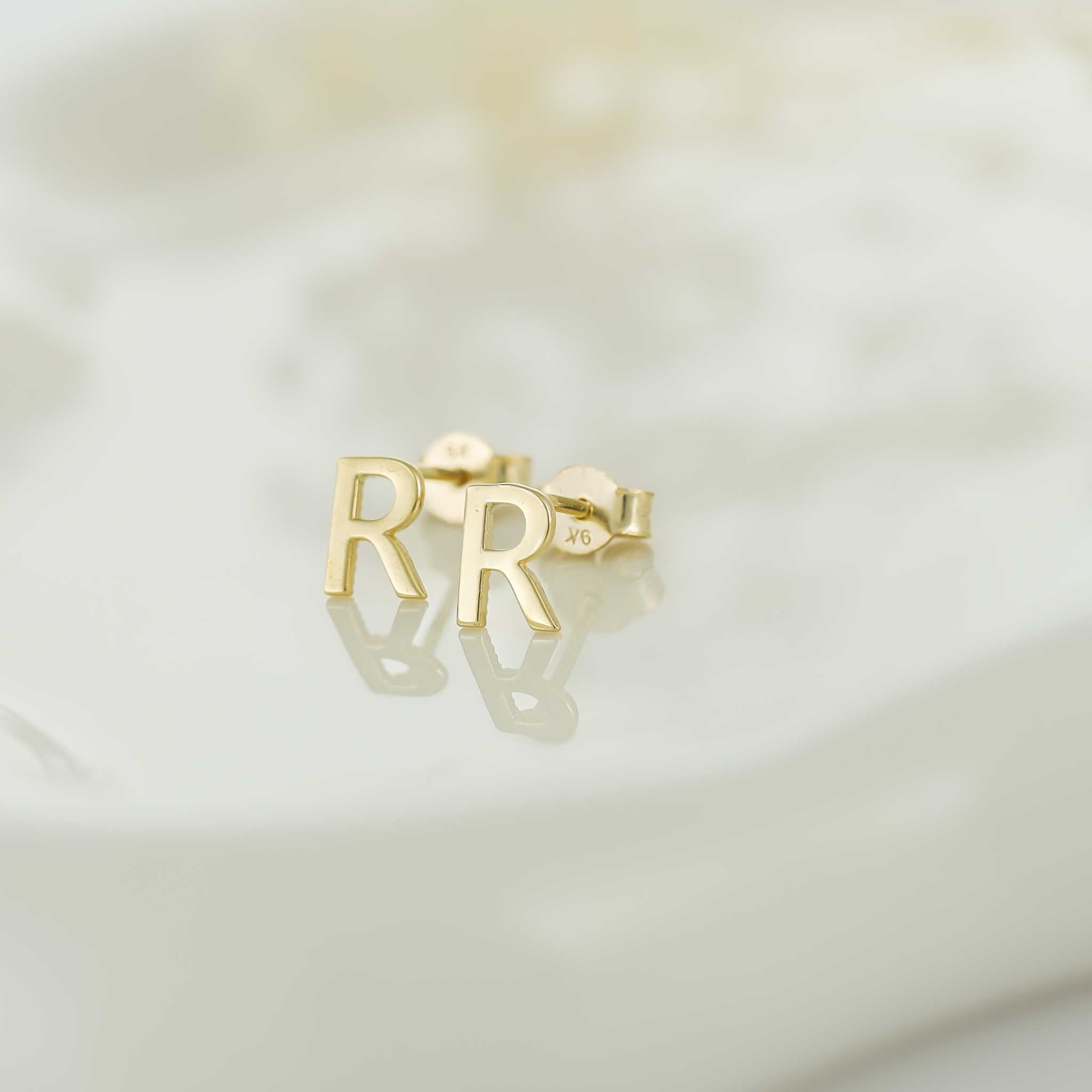 9ct Yellow Gold Initial Stud Earrings - Letter R